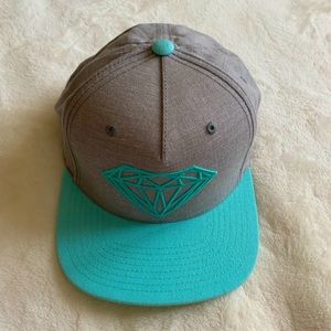 diamond snap back